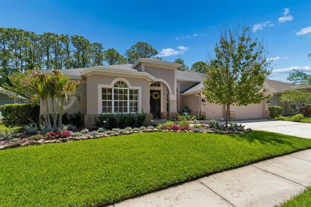 10423 GREENHEDGES DRIVE