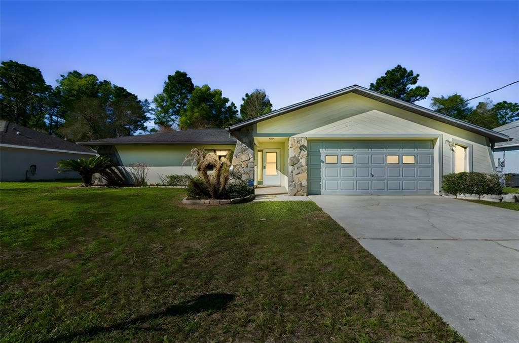 8300 N PICKINZ WAY CITRUS SPRINGS, FL 34433