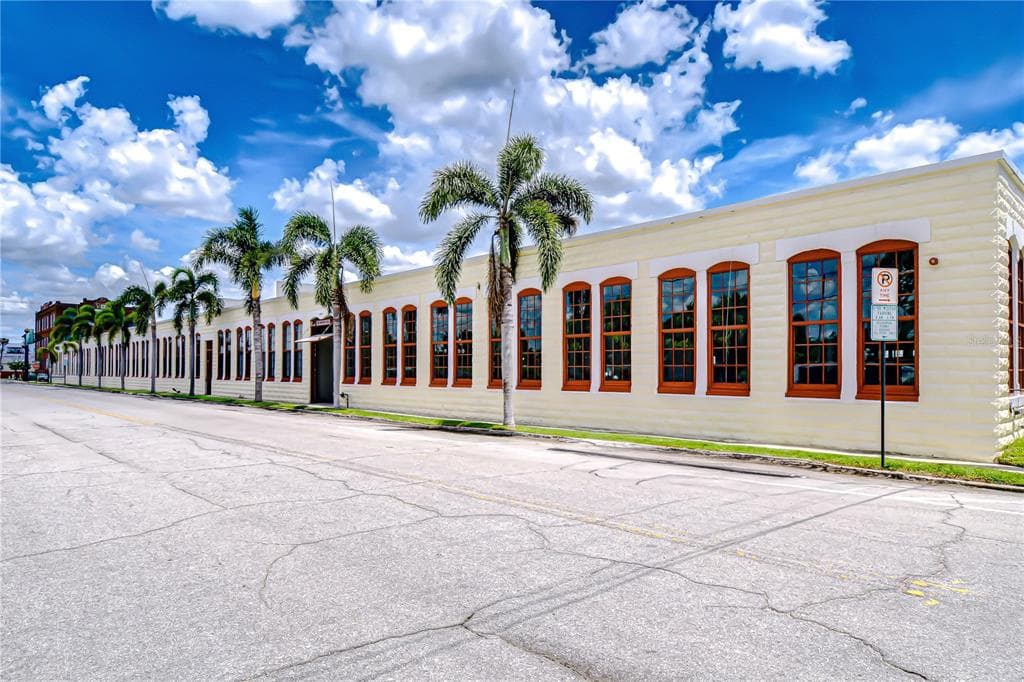 2001 E 2ND AVENUE UNIT 12 TAMPA, FL 33605