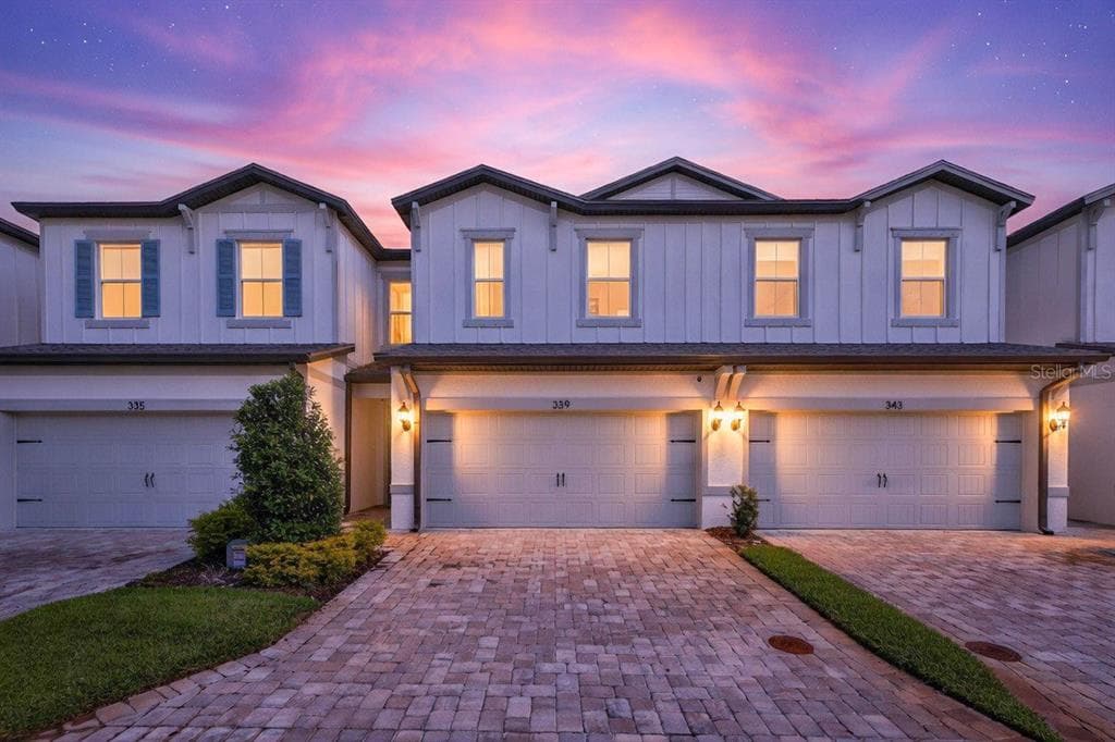 339 SANDBAR AVENUE NE ST PETERSBURG, FL 33716