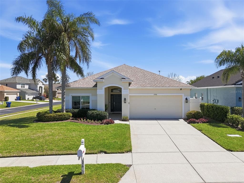 2706 SIERRA VISTA WAY HOLIDAY, FL 34691