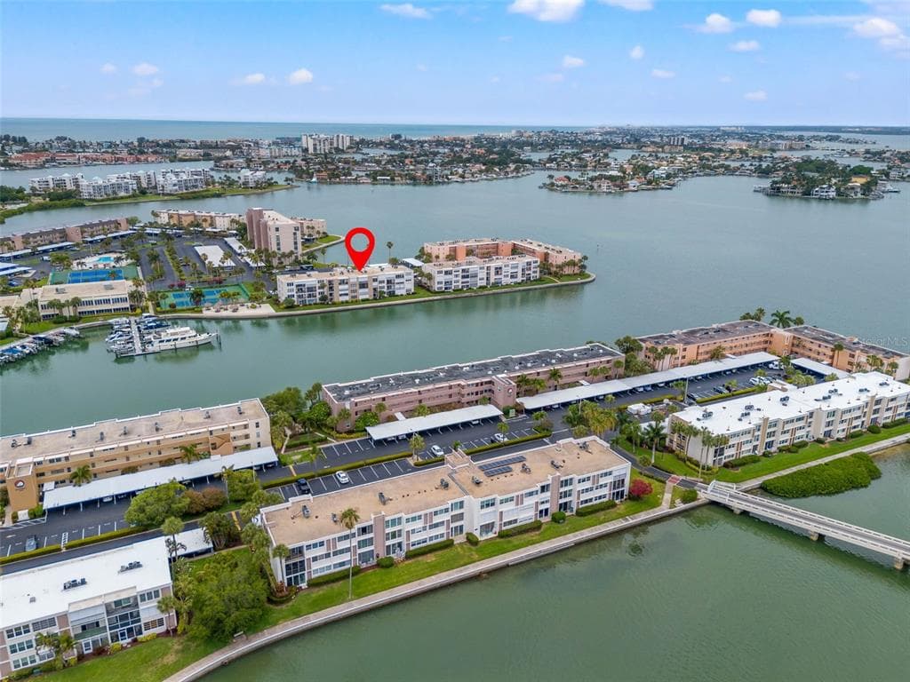 7625 SUN ISLAND DRIVE S UNIT 207 SOUTH PASADENA, FL 33707