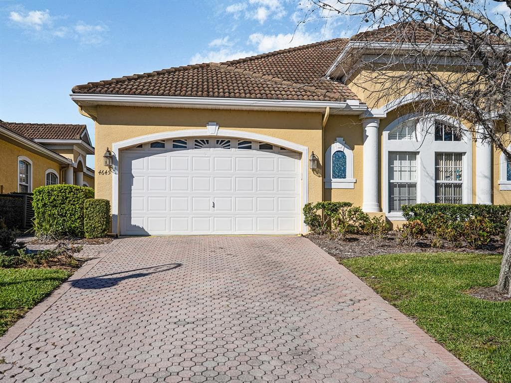 4645 CASSWELL DRIVE NEW PORT RICHEY, FL 34652