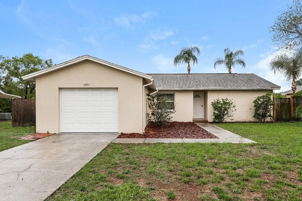 4906 HI VISTA CIRCLE TAMPA, FL 33625