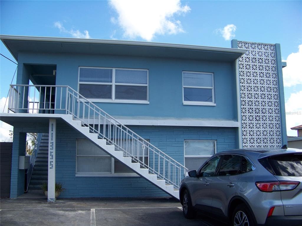 11355 3RD STREET E TREASURE ISLAND, FL 33706