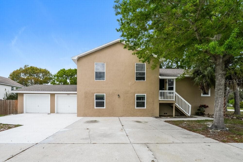 1400 POINSETTIA AVENUE TARPON SPRINGS, FL 34689