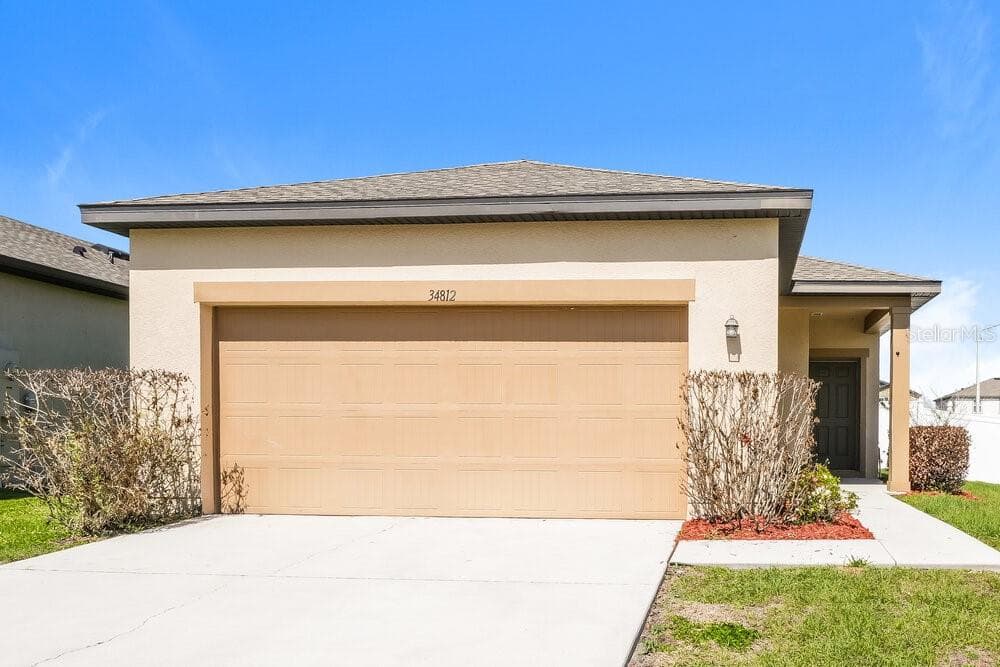 34812 DAISY MEADOW LOOP ZEPHYRHILLS, FL 33541