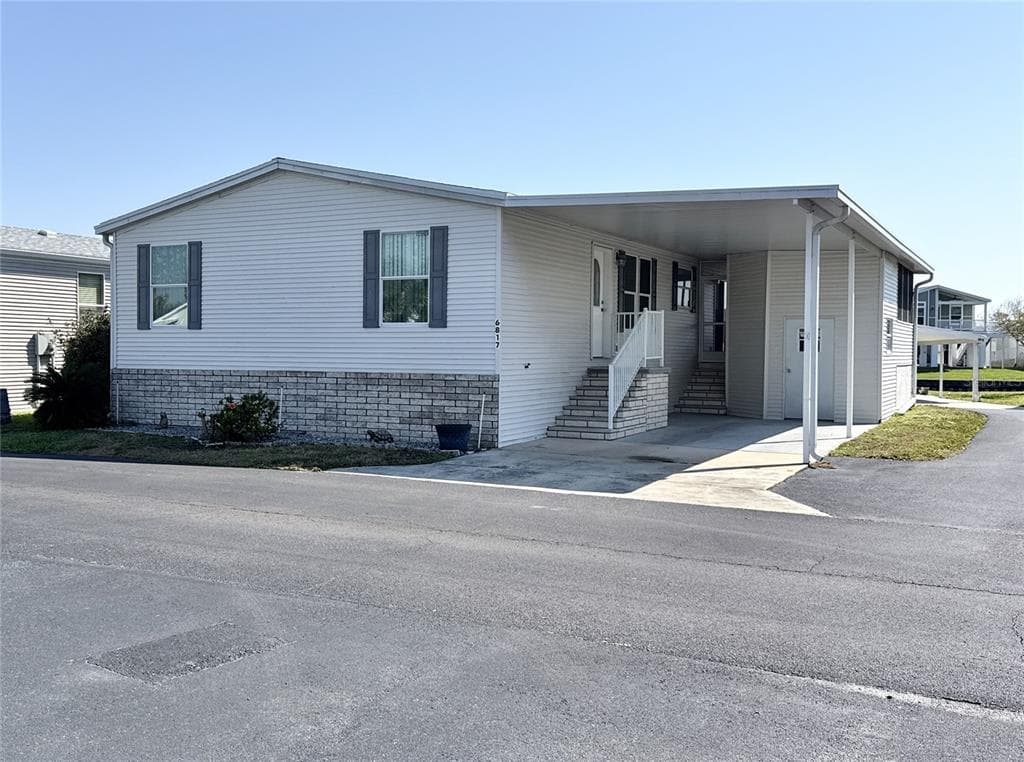 6817 MOUNT PLEASANT ROAD NE UNIT 49 ST PETERSBURG, FL 33702