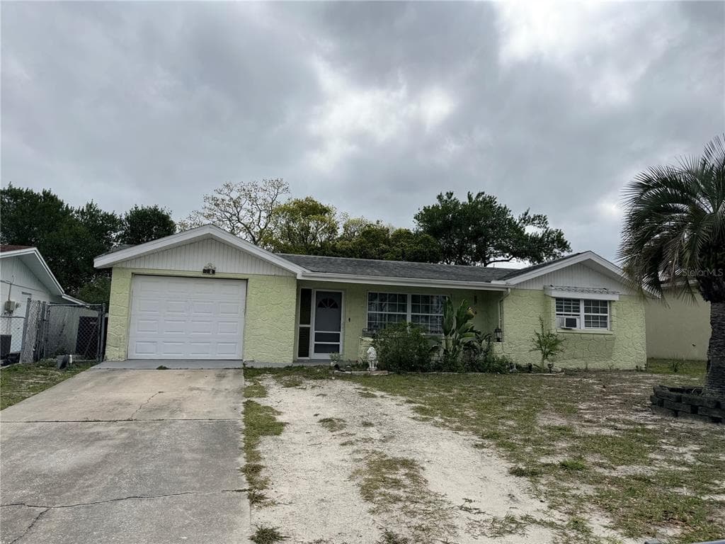 10836 LEEDS ROAD PORT RICHEY, FL 34668