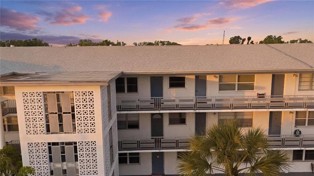 6000 20TH STREET N UNIT 144 ST PETERSBURG, FL 33714