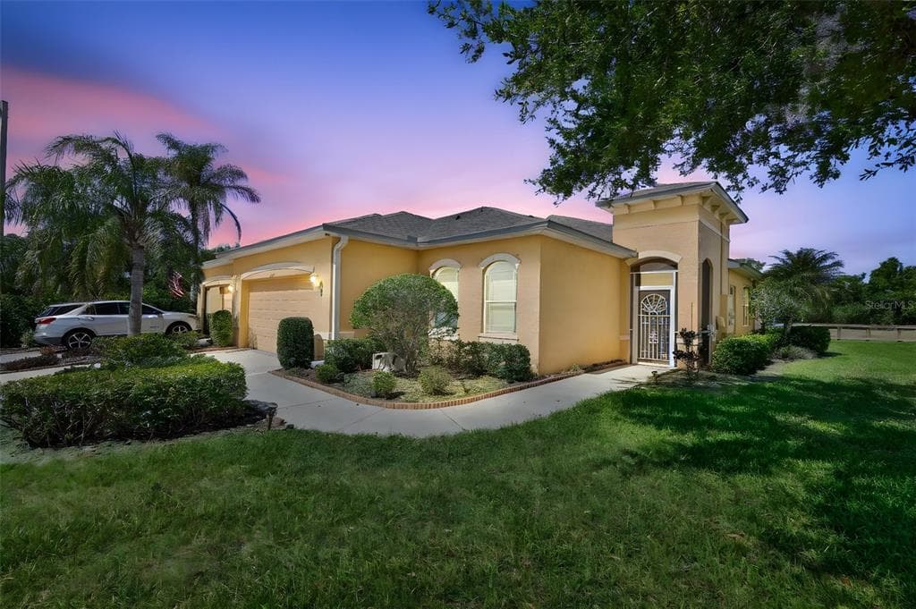 2423 RICHMOND GREENS COURT SUN CITY CENTER, FL 33573
