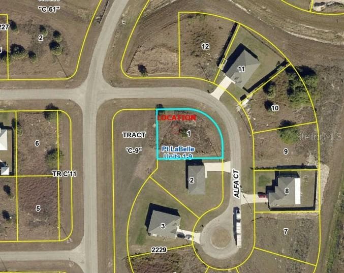 7024 ALFA COURT LABELLE, FL 33935