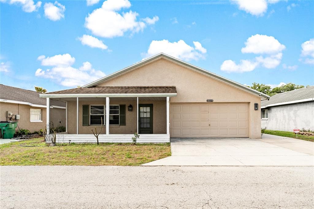 4770 SILVER CIRCLE ZEPHYRHILLS, FL 33541