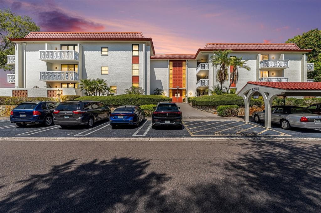 2612 PEARCE DRIVE UNIT 301 CLEARWATER, FL 33764