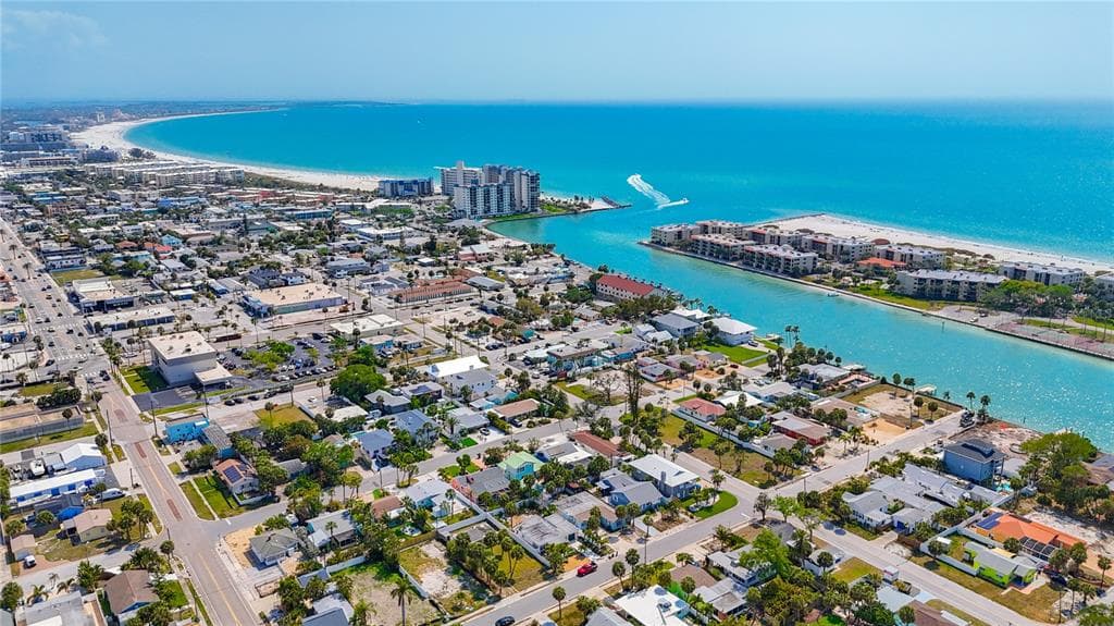 516 78TH AVENUE ST PETE BEACH, FL 33706