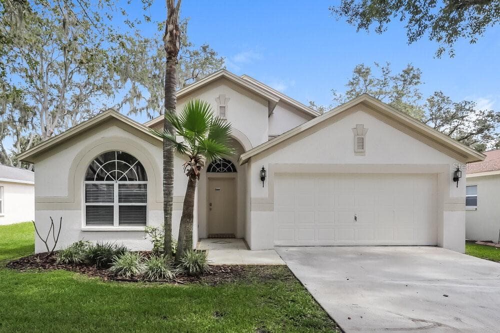 2638 ALLWOOD AVENUE VALRICO, FL 33596