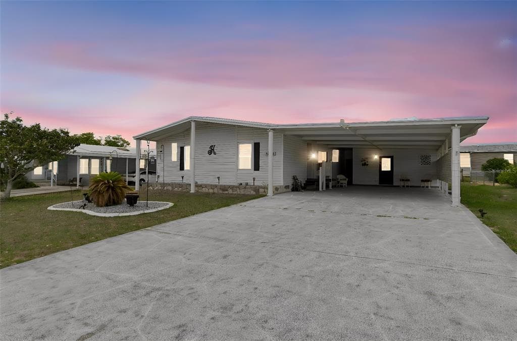 Lot 14 10TH AVENUE W PALMETTO, FL 34221