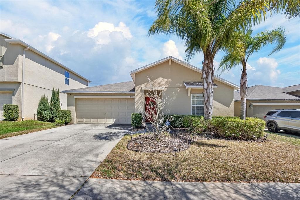 214 ENGLISH CHANNEL PLACE DOVER, FL 33527