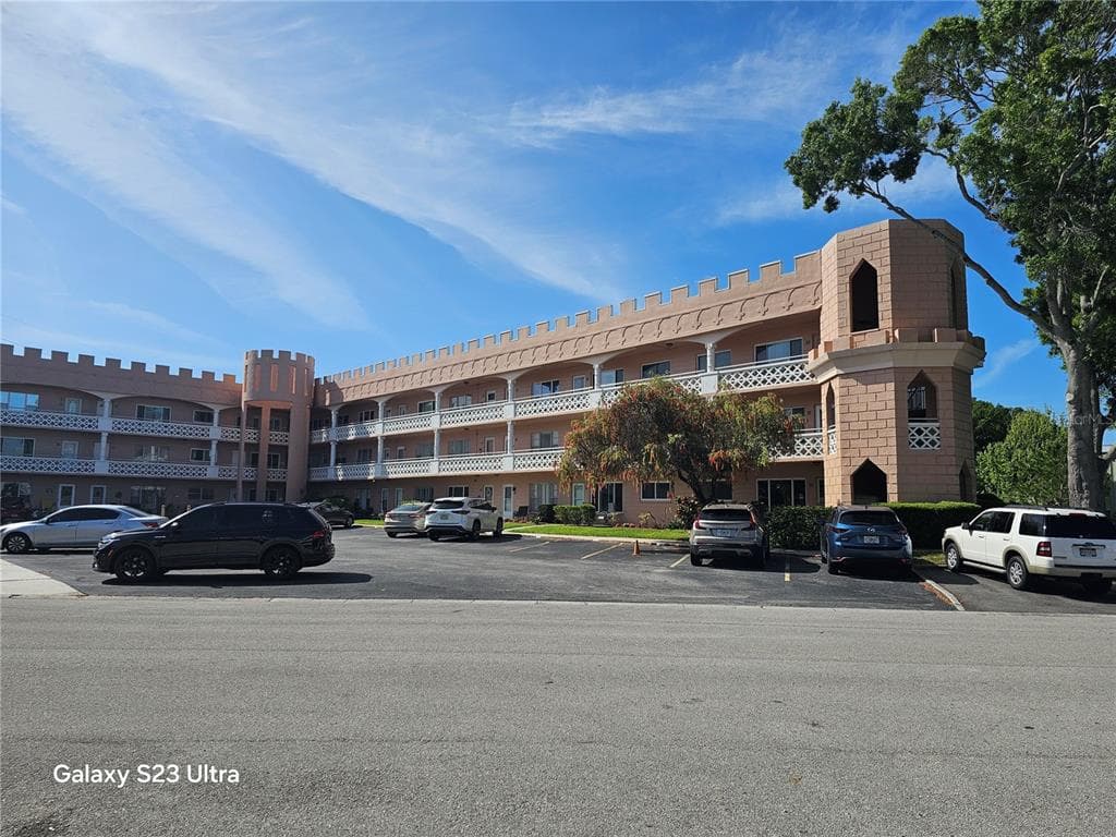 2457 ECUADORIAN WAY UNIT 75 CLEARWATER, FL 33763