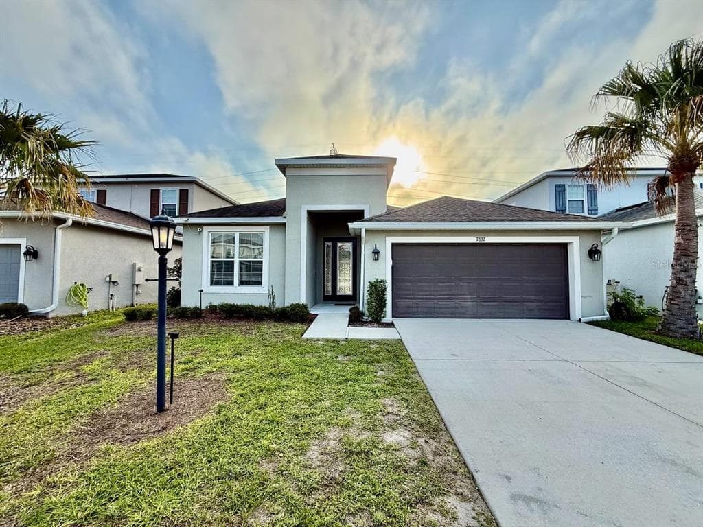 7832 RED HICKORY PLACE RIVERVIEW, FL 33578
