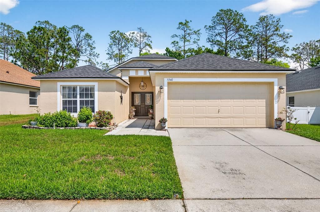 5340 BRADDOCK DRIVE ZEPHYRHILLS, FL 33541