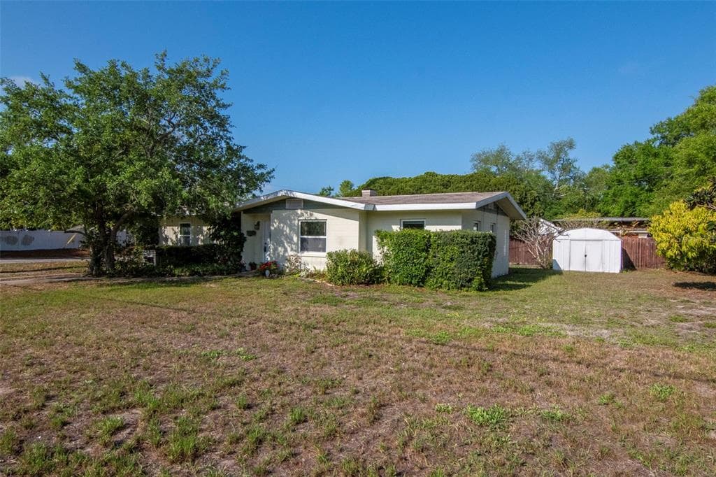 230 MILWAUKEE AVENUE DUNEDIN, FL 34698