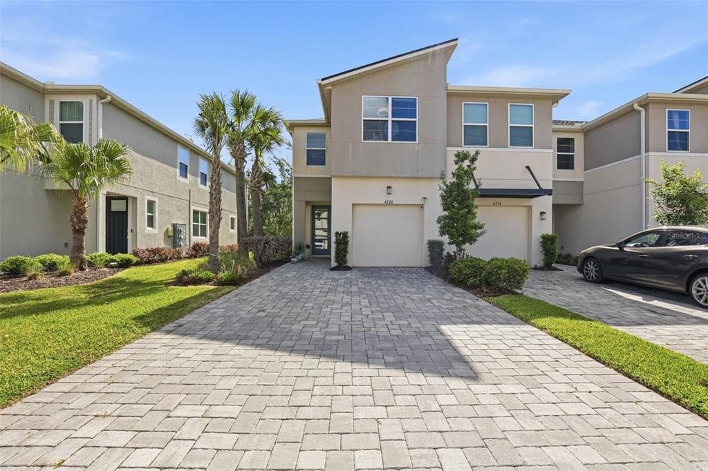 4220 CLOUD HOPPER WAY LUTZ, FL 33559