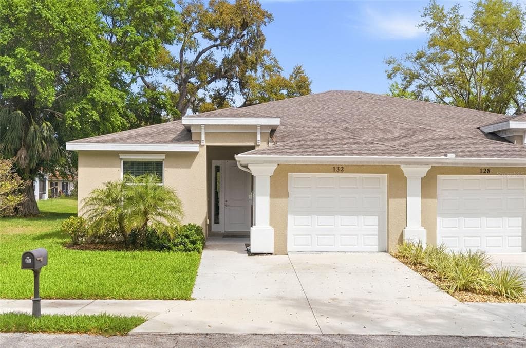 132 51ST STREET CIRCLE E PALMETTO, FL 34221