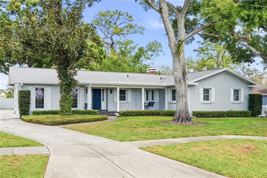 1884 OAKDALE LANE N CLEARWATER, FL 33764