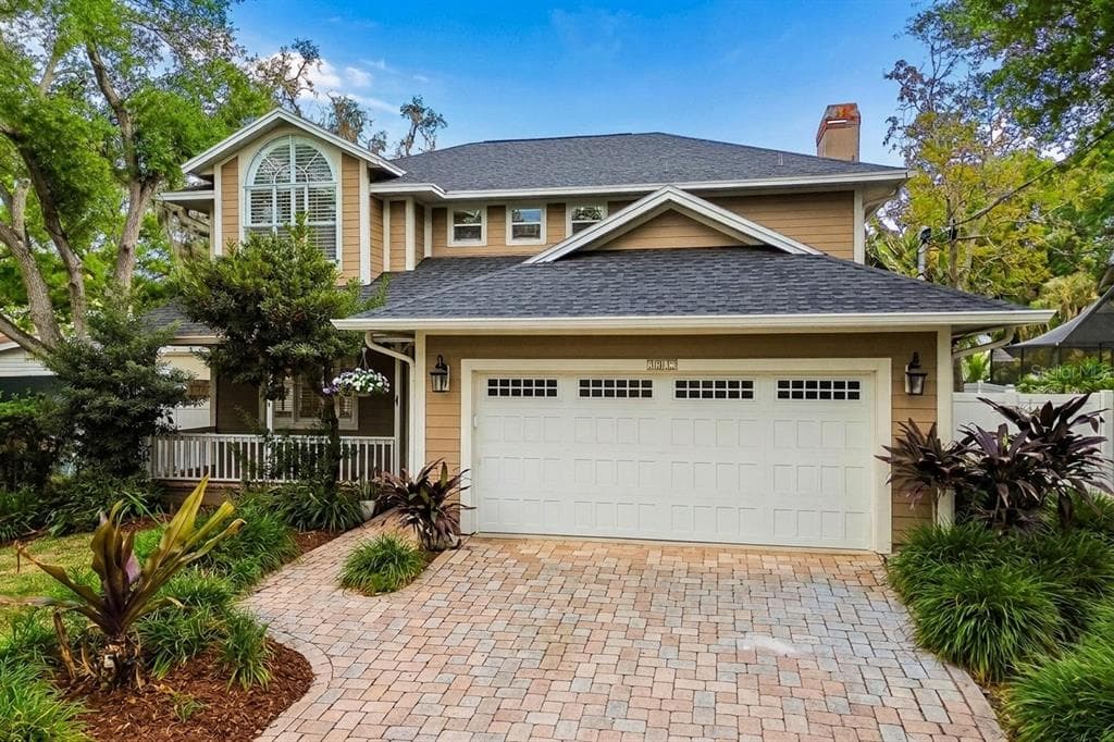 3112 W COACHMAN AVENUE TAMPA, FL 33611