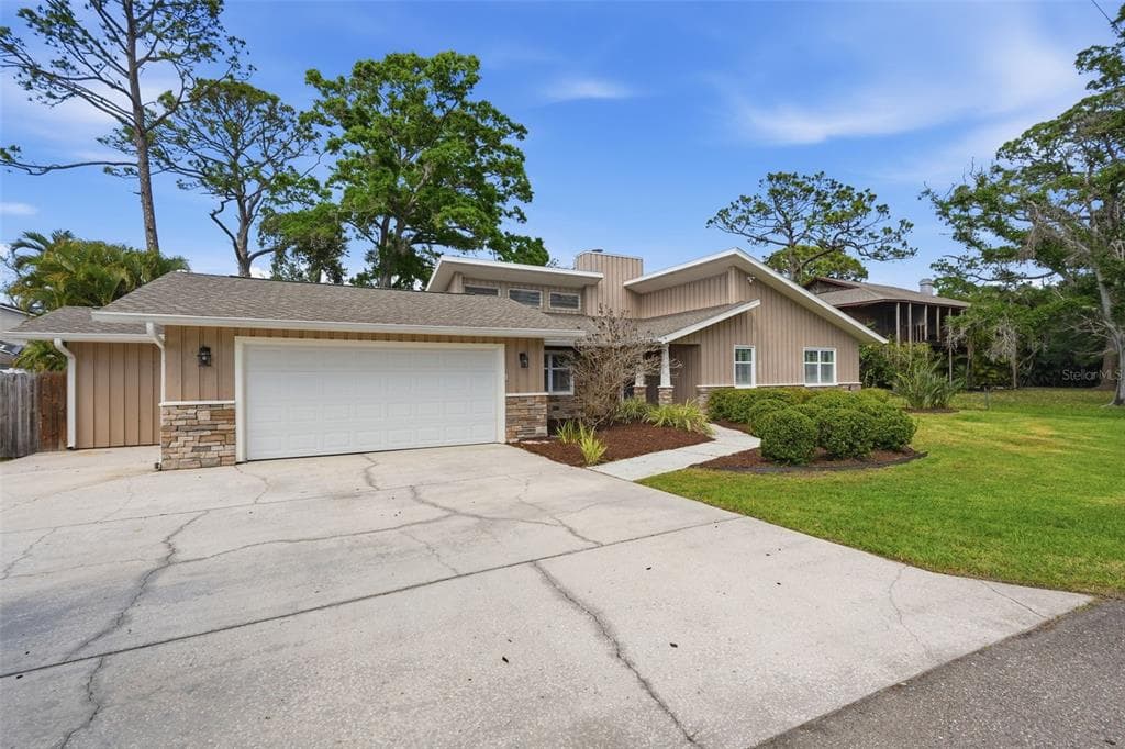13917 76TH TERRACE SEMINOLE, FL 33776