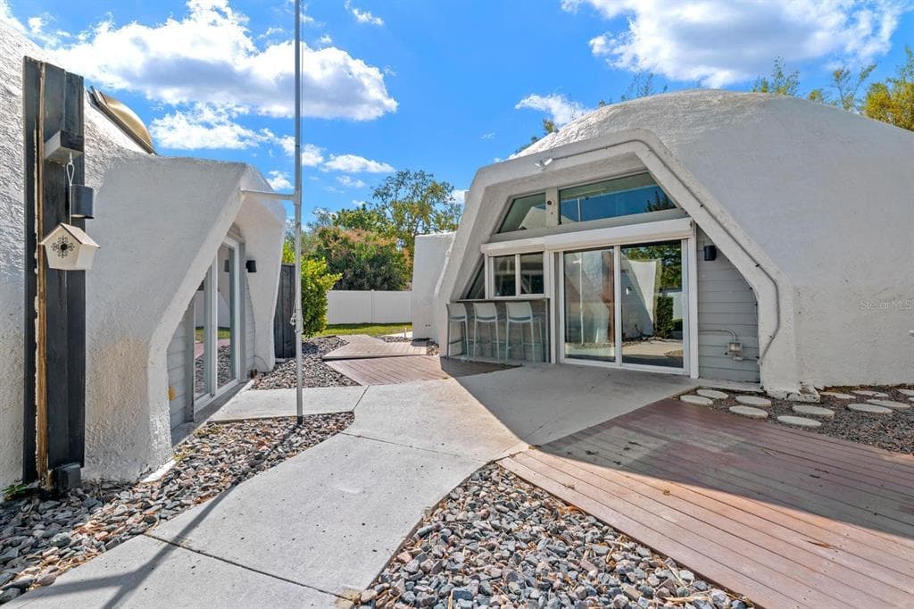 3900 41ST STREET S ST PETERSBURG, FL 33711