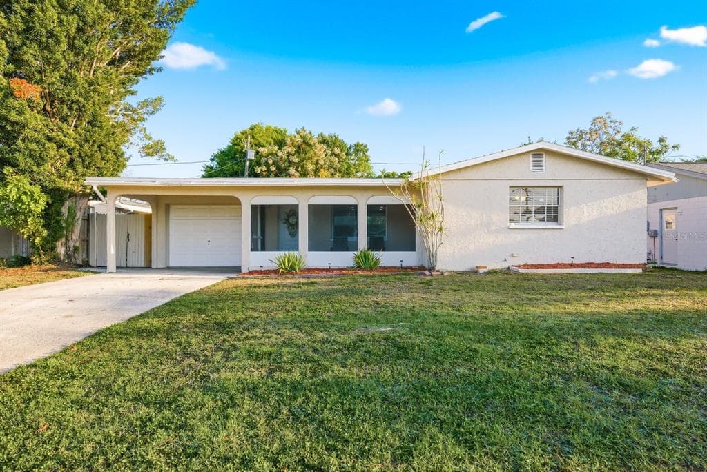 8373 76TH AVENUE SEMINOLE, FL 33777