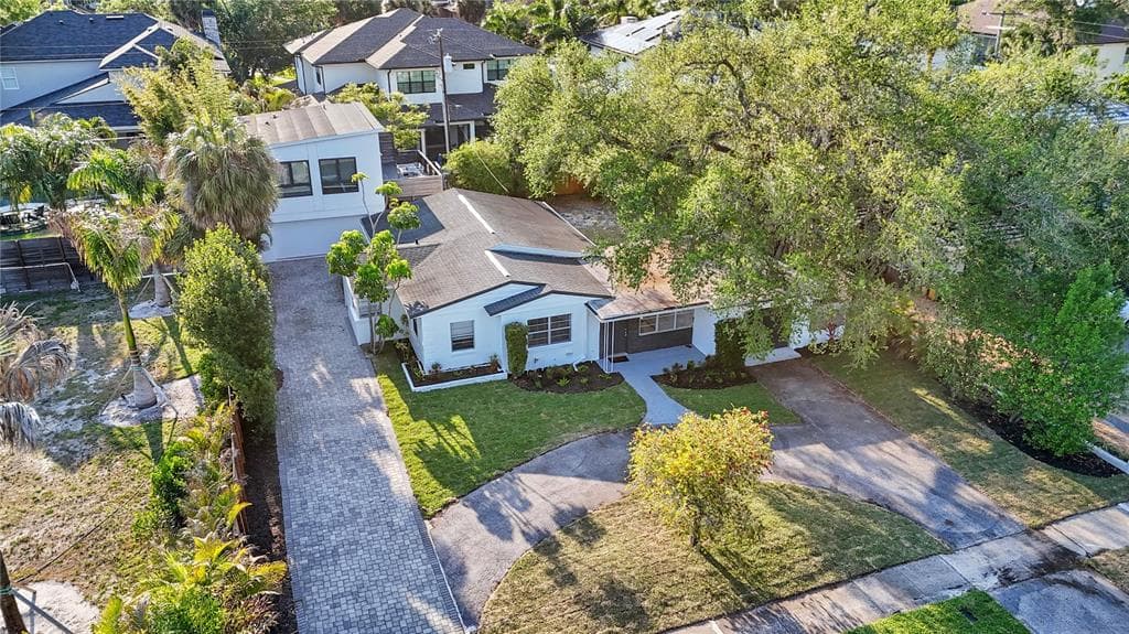 707 S LOIS AVENUE TAMPA, FL 33609