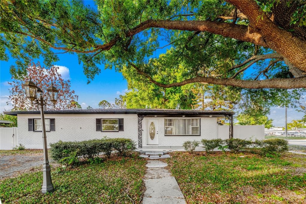 545 N TERRACE DRIVE BRANDON, FL 33510