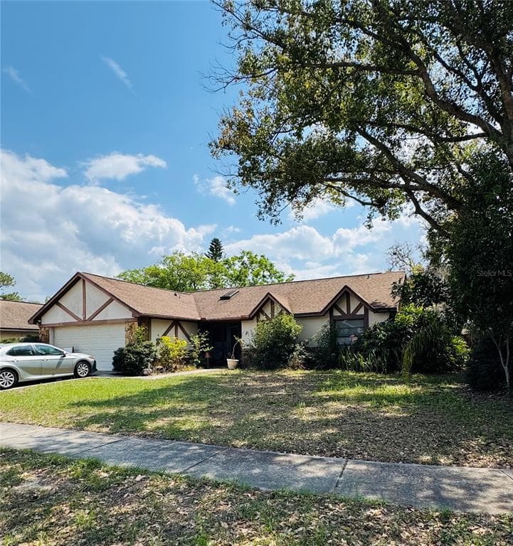1607 OAK ARBOR LANE VALRICO, FL 33596