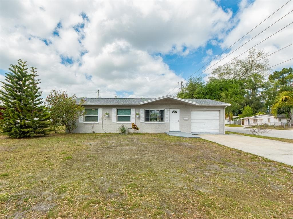 8194 65TH STREET N PINELLAS PARK, FL 33781