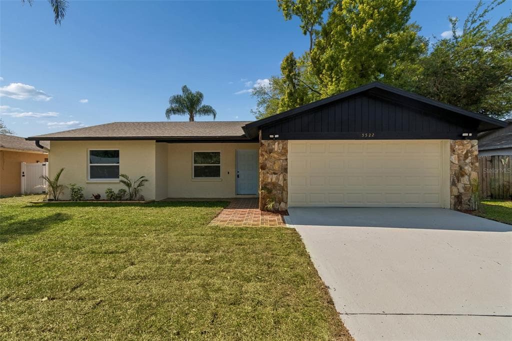 5522 PENTAIL CIRCLE TAMPA, FL 33625