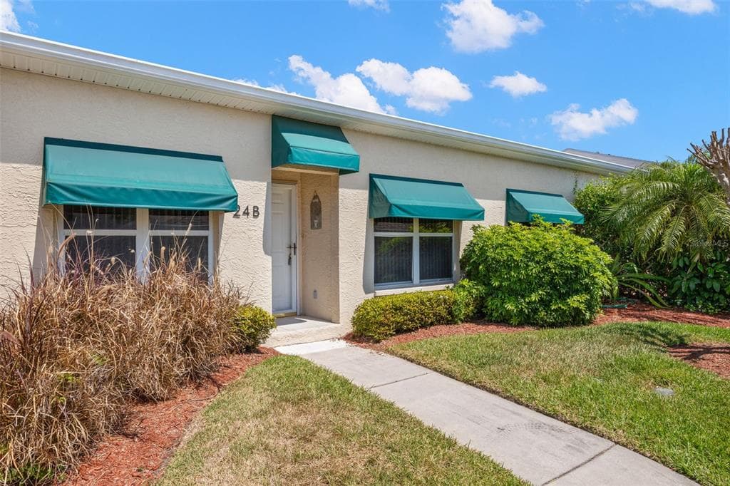 6600 100TH WAY N UNIT 24B ST PETERSBURG, FL 33708