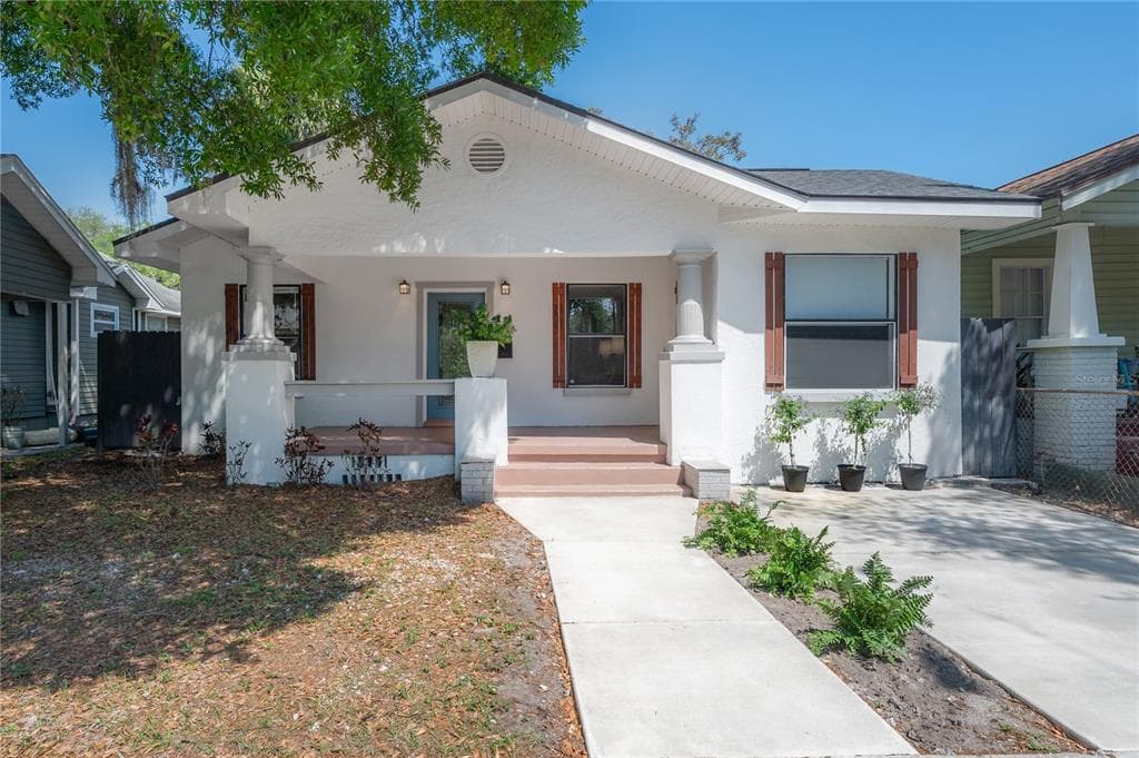 203 W 26TH AVENUE TAMPA, FL 33603