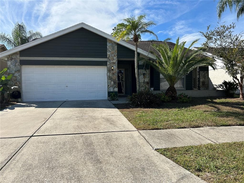 8718 IMPERIAL COURT TAMPA, FL 33635