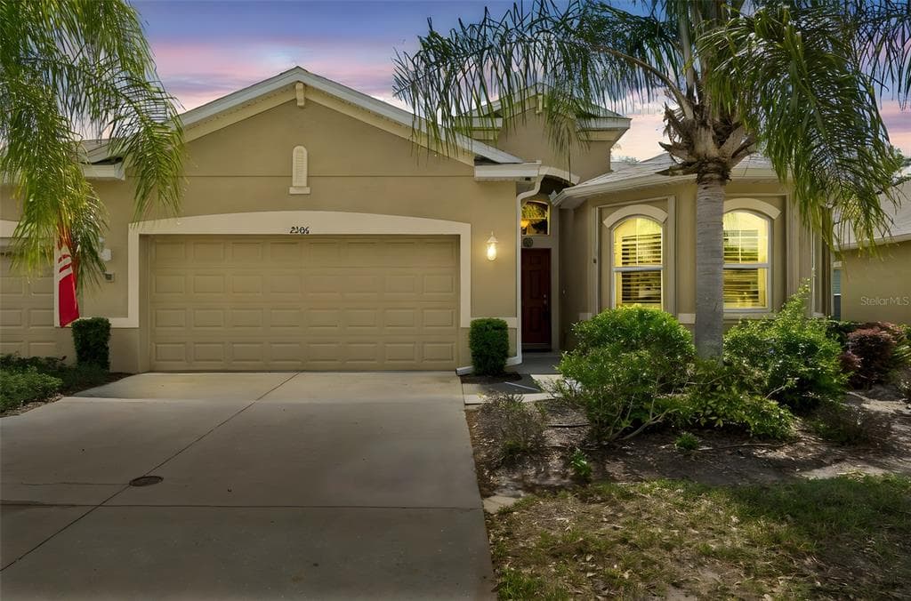 2306 OAKLEY GREEN DRIVE UNIT 62 SUN CITY CENTER, FL 33573