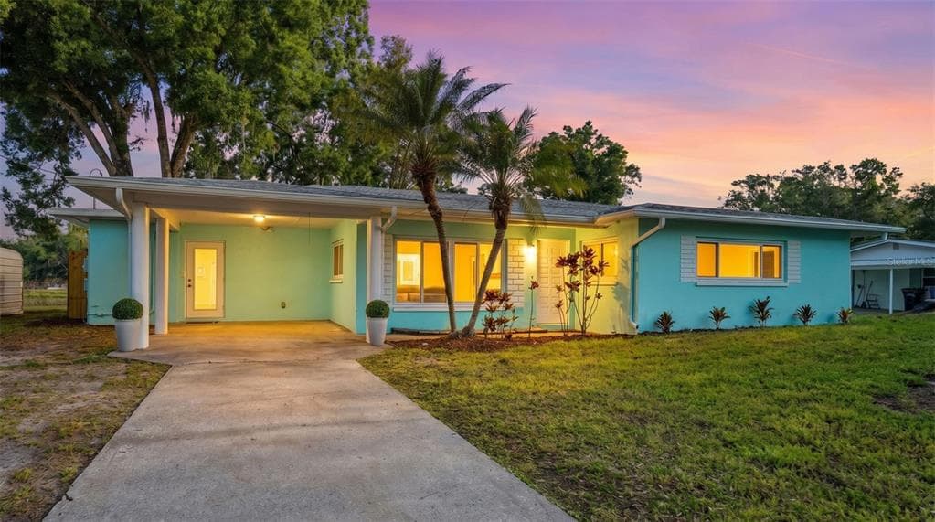 910 LINWOOD TERRACE LUTZ, FL 33549