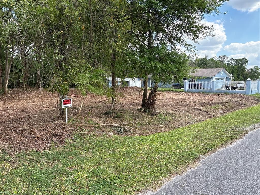 2033 WESTFALL DRIVE ORLANDO, FL 32817