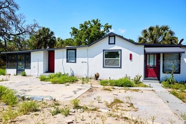 3917 E HANNA AVENUE TAMPA, FL 33610