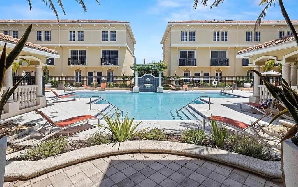 109 COLEMAN BEACH COURT TAMPA, FL 33609