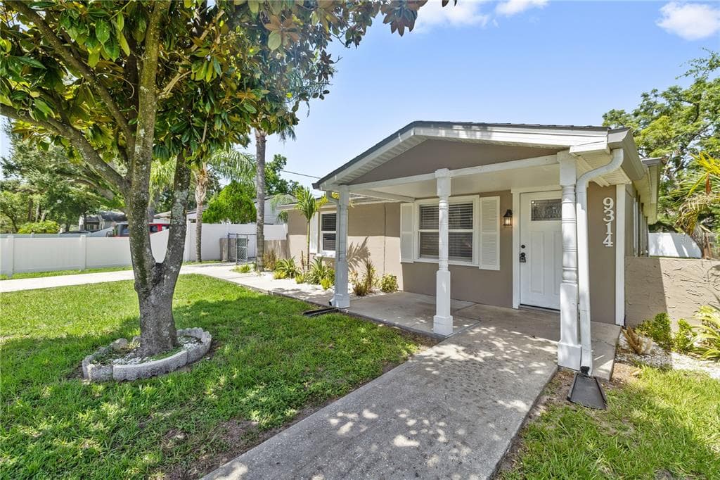 9314 N ASHLEY STREET TAMPA, FL 33612