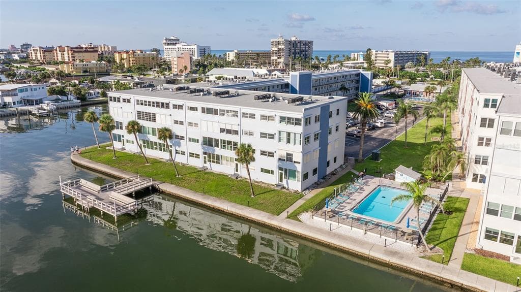5555 GULF BOULEVARD UNIT 215