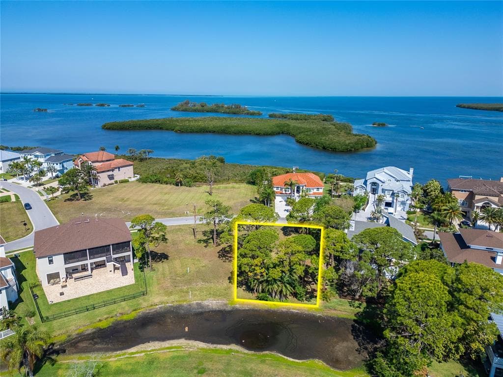 N POINTE ALEXIS DRIVE TARPON SPRINGS, FL 34689