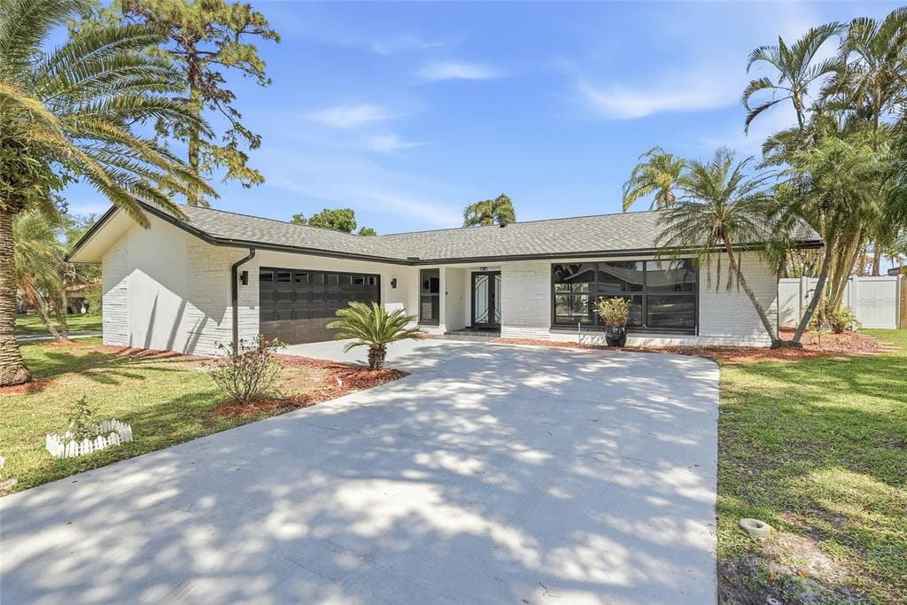 2644 PEBBLE BEACH DRIVE CLEARWATER, FL 33761